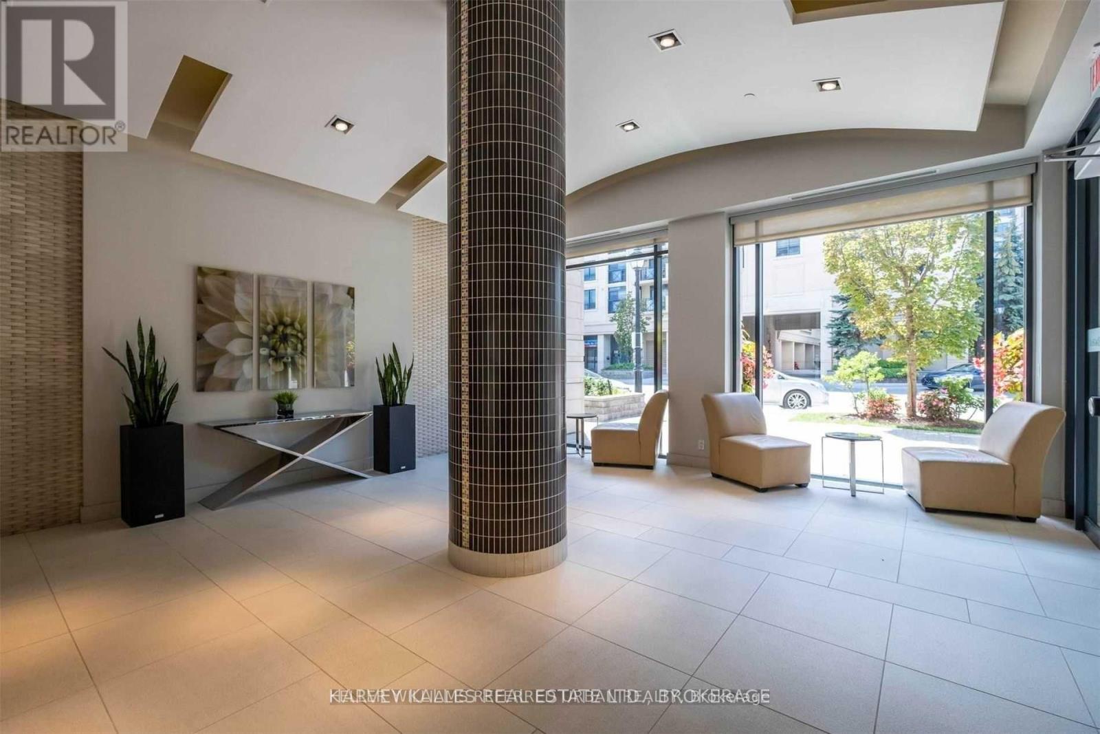 512 - 676 Sheppard Avenue E, Toronto, Ontario M2K 1B7 - Photo 4 - C13415262