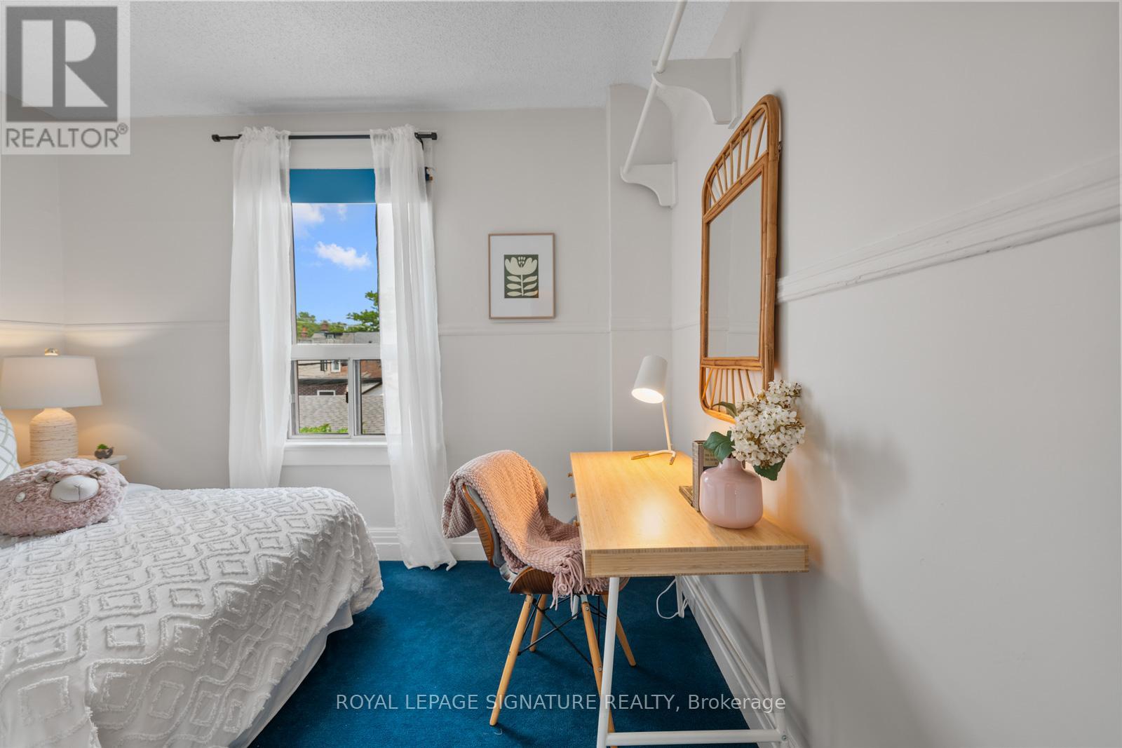 261a St Helen's Avenue, Toronto, Ontario  M6H 4A2 - Photo 17 - C13415274