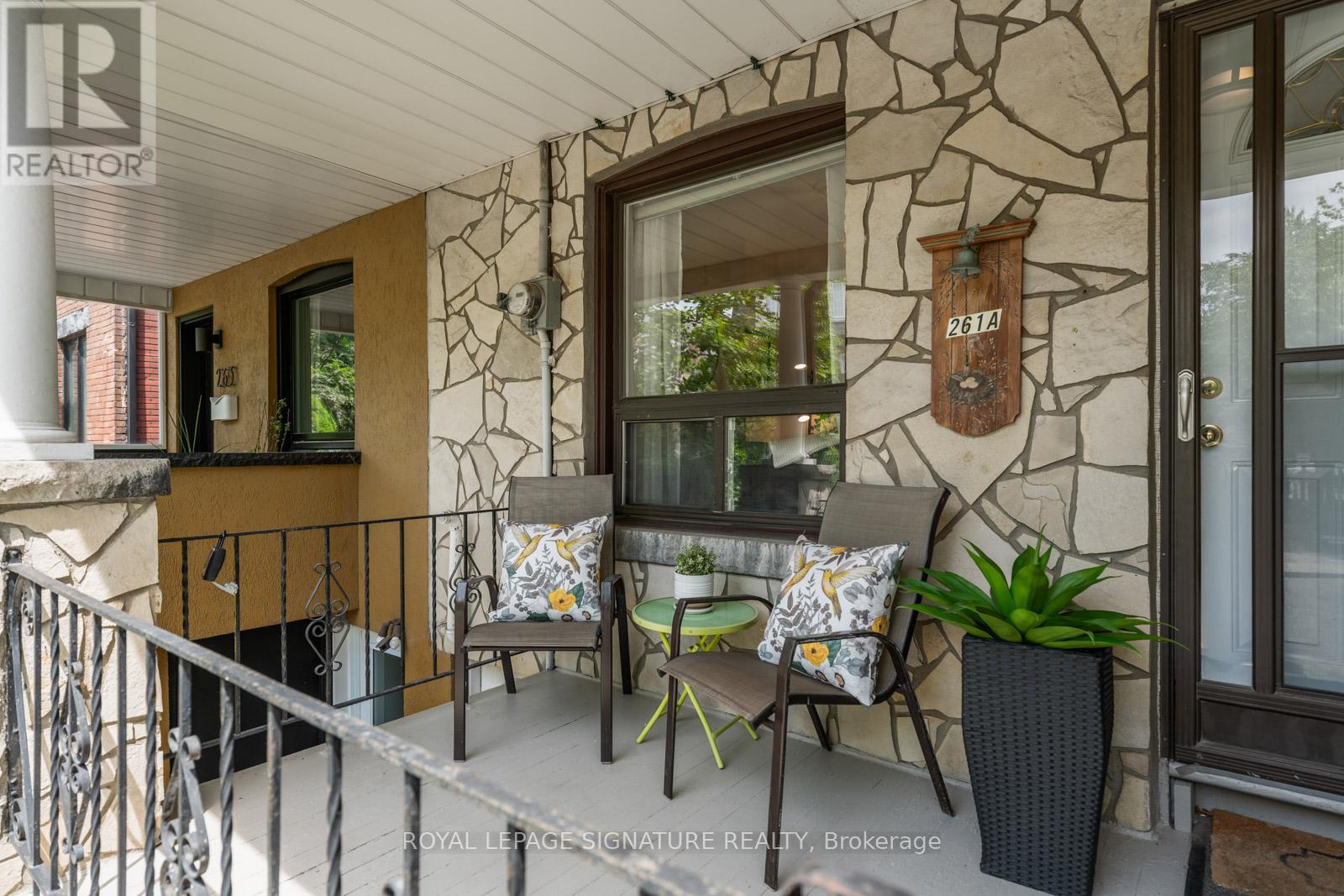 261a St Helen's Avenue, Toronto, Ontario  M6H 4A2 - Photo 24 - C13415274