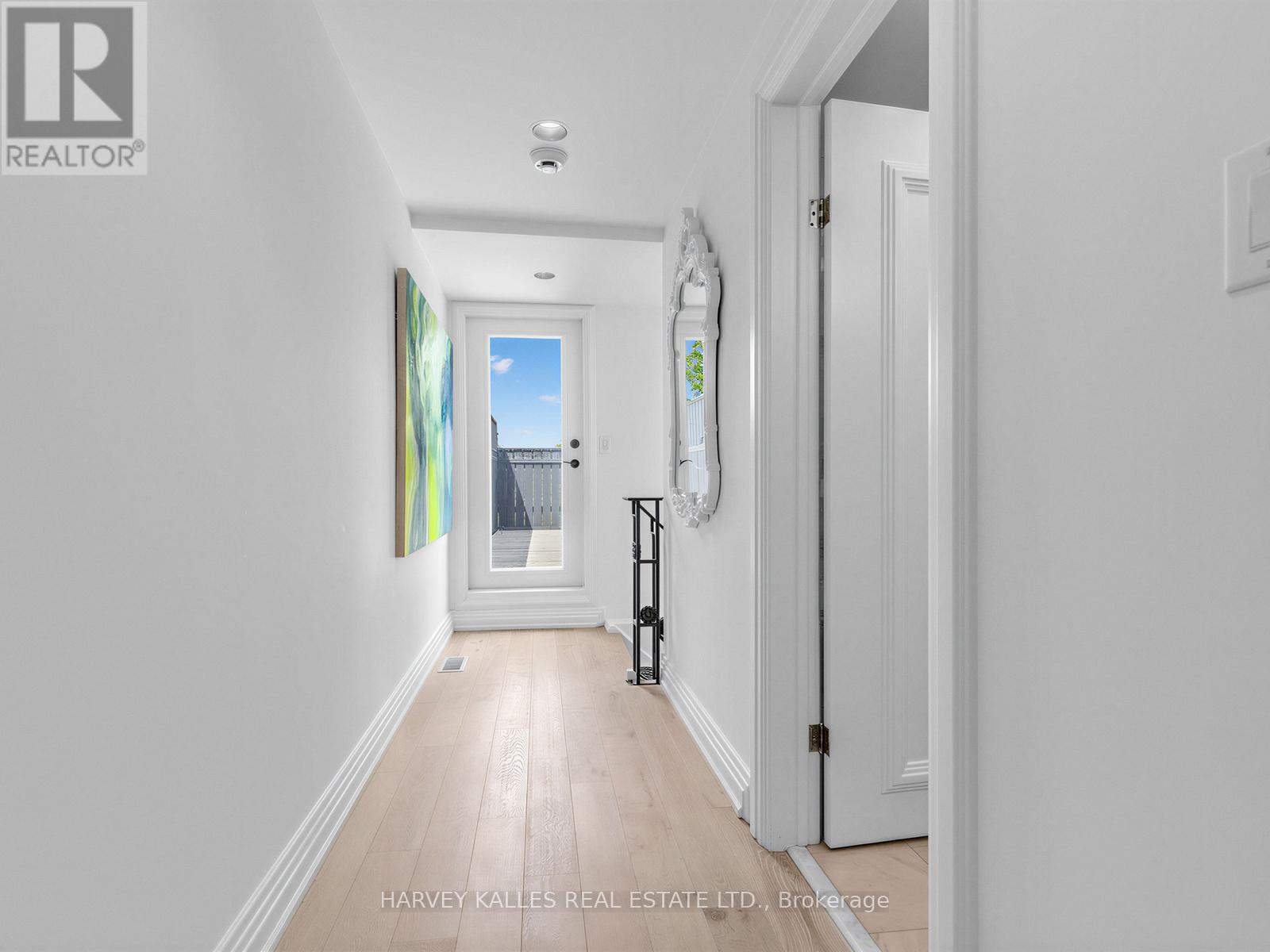 32 Bernard Avenue, Toronto, Ontario  M5R 1R2 - Photo 20 - C13415368