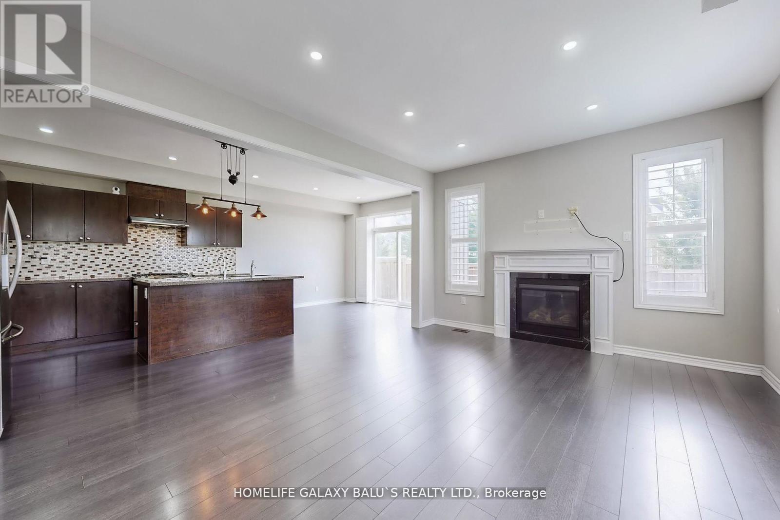 Main - 1 Lambdon Way, Whitby, Ontario  L1M 0L3 - Photo 4 - E13415170