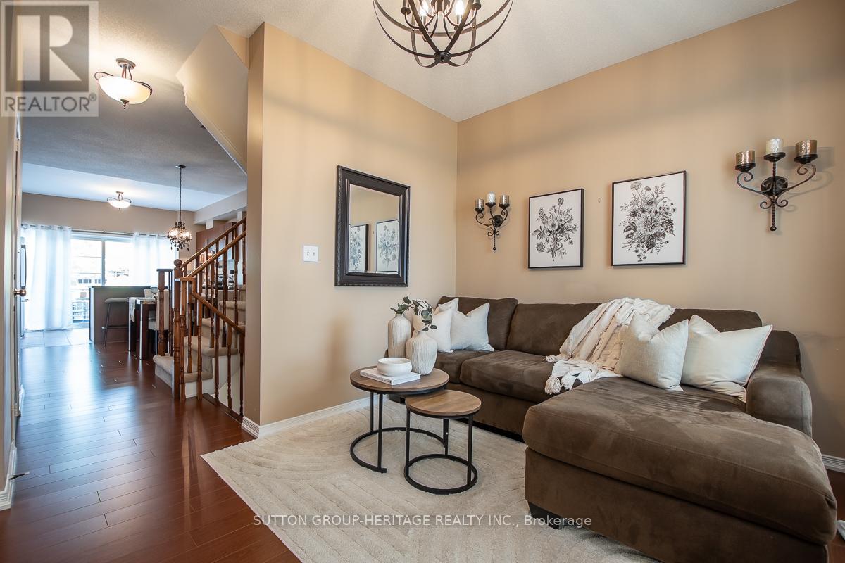 261 Monarch Avenue, Ajax, Ontario  L1S 0A5 - Photo 15 - E13415180