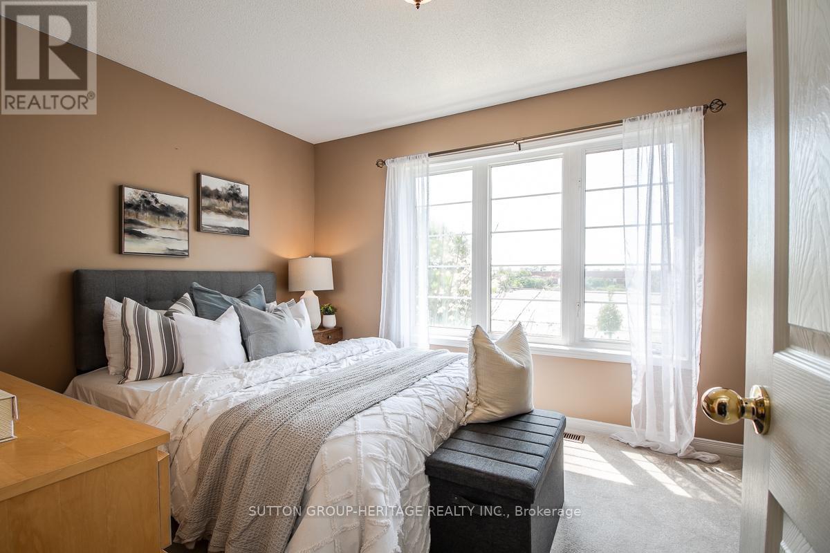 261 Monarch Avenue, Ajax, Ontario  L1S 0A5 - Photo 20 - E13415180