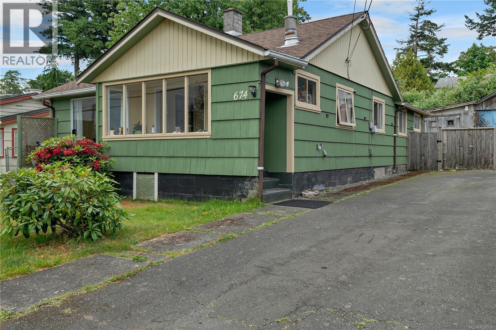 Listing image 1