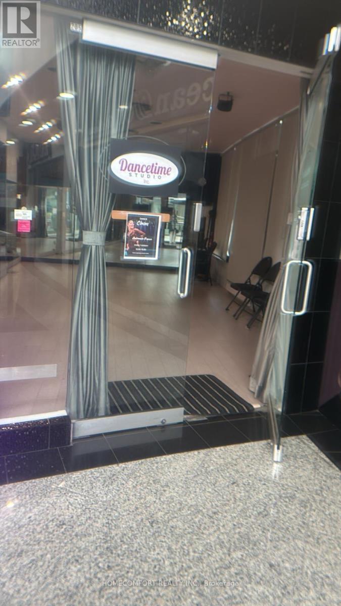 205 - 550 Highway 7 E, Richmond Hill, Ontario  L4B 3Z4 - Photo 2 - N13415372