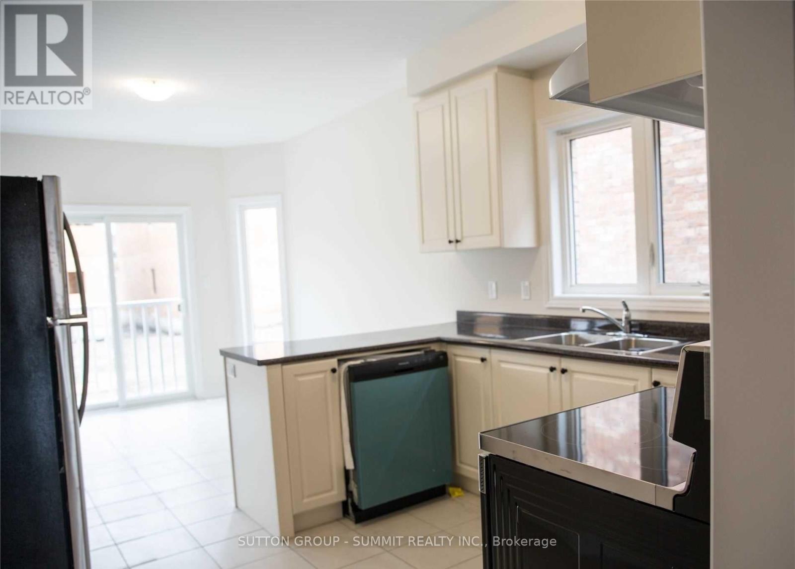 19 Jardine Street, Brock, Ontario  L0K 1A0 - Photo 3 - N13415420