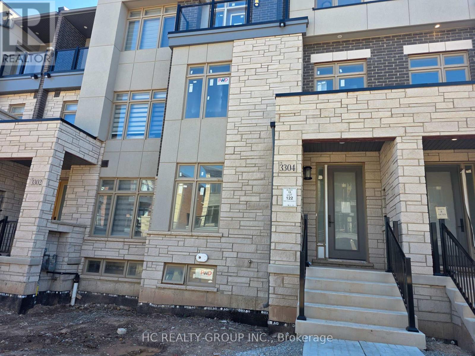 3304 -Lot 122 Taha Gardens, Oakville, Ontario  L6M 5S9 - Photo 2 - W13073110