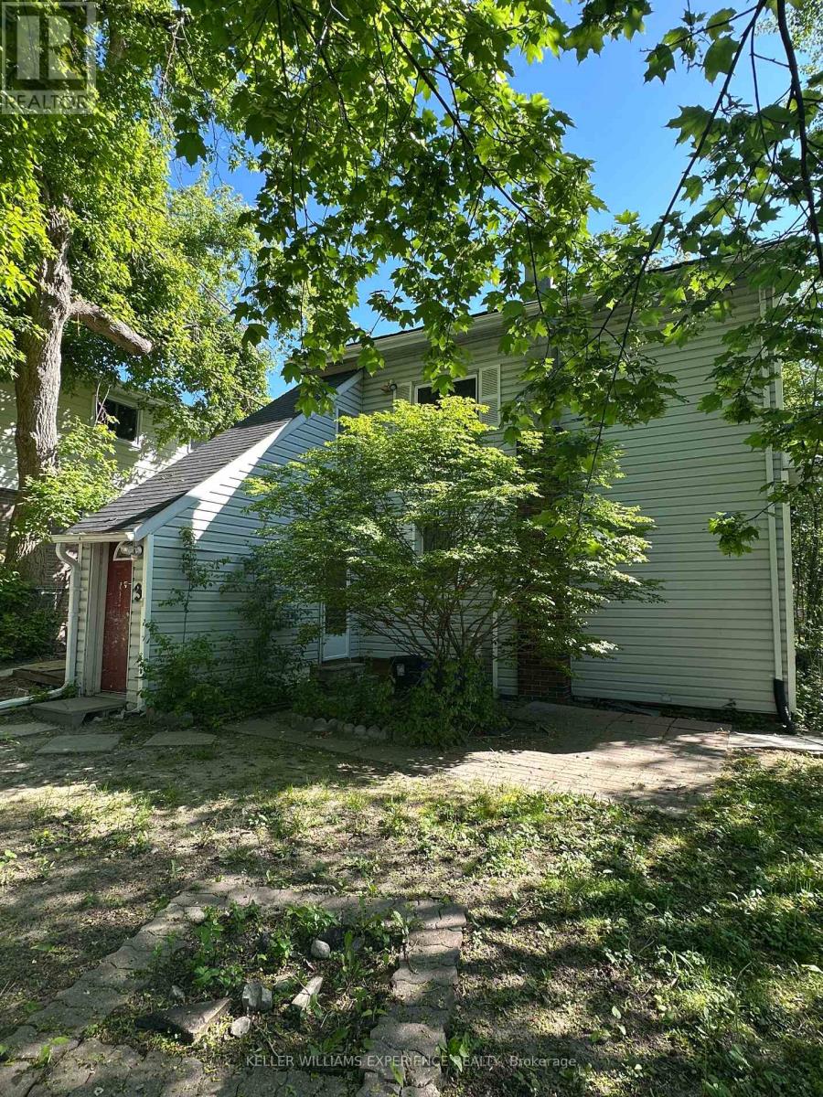 116 Maple Avenue, Barrie, Ontario  L4N 1S4 - Photo 2 - S13415186