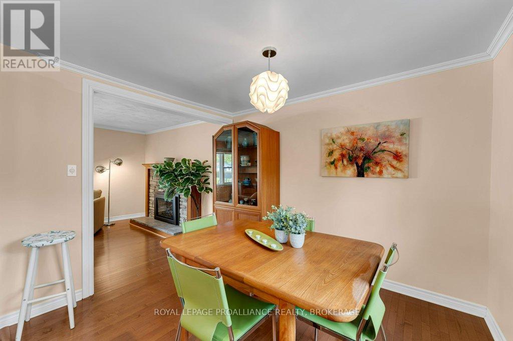 67 Mowat Avenue, Kingston (Central City West), Ontario  K7M 1K2 - Photo 11 - X13415522