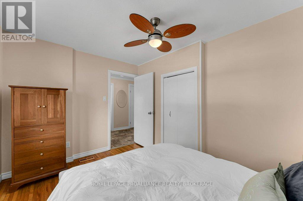 67 Mowat Avenue, Kingston (Central City West), Ontario  K7M 1K2 - Photo 22 - X13415522