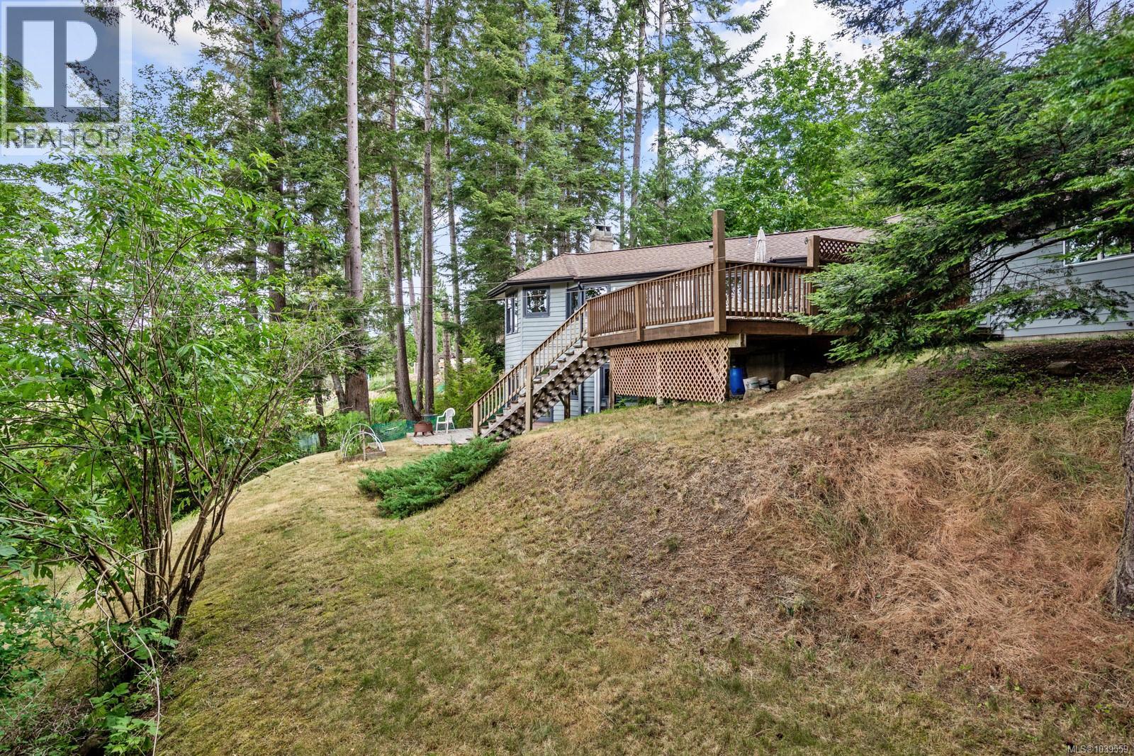 7727 Tozer Rd, Fanny Bay, British Columbia  V0R 1W0 - Photo 23 - 1039559
