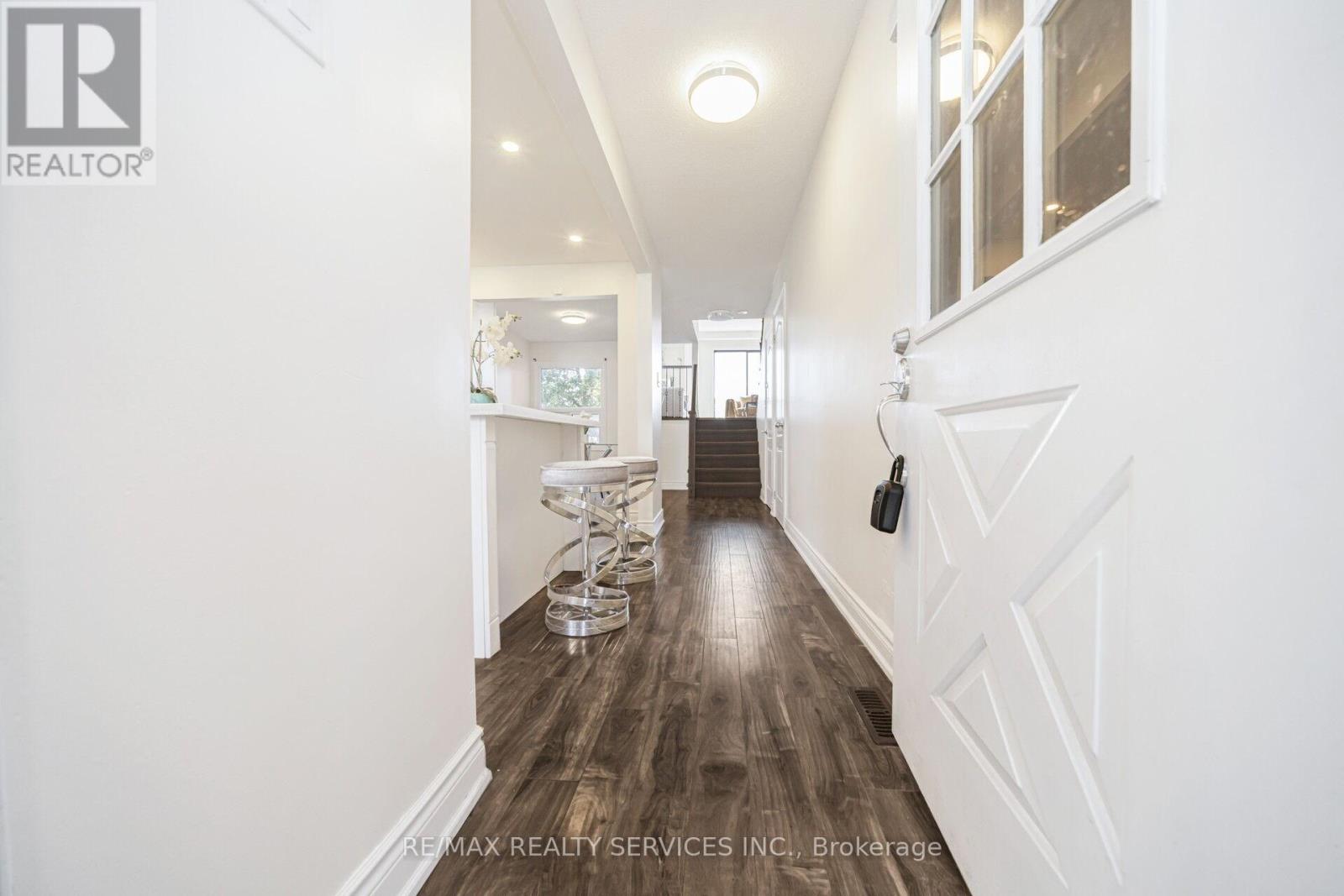 120 Simmons Boulevard, Brampton, Ontario  L6V 3V6 - Photo 6 - W13415148