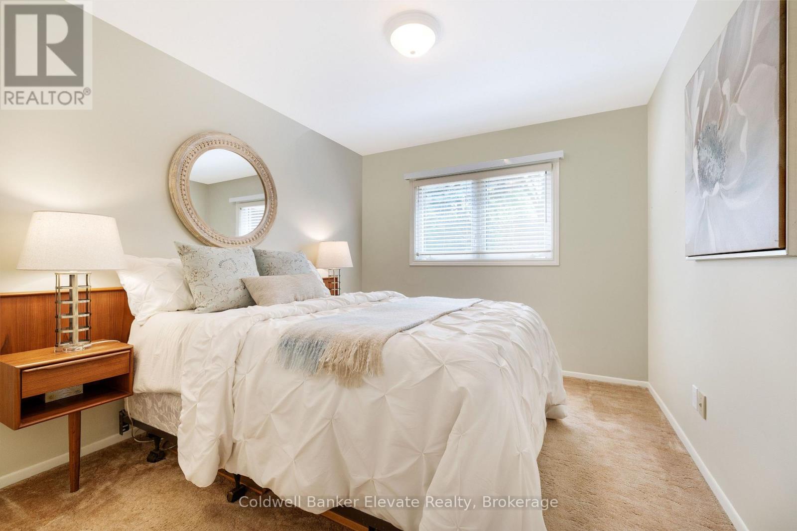 6 Metcalfe Court, Halton Hills, Ontario  L7G 4N6 - Photo 25 - W13415166