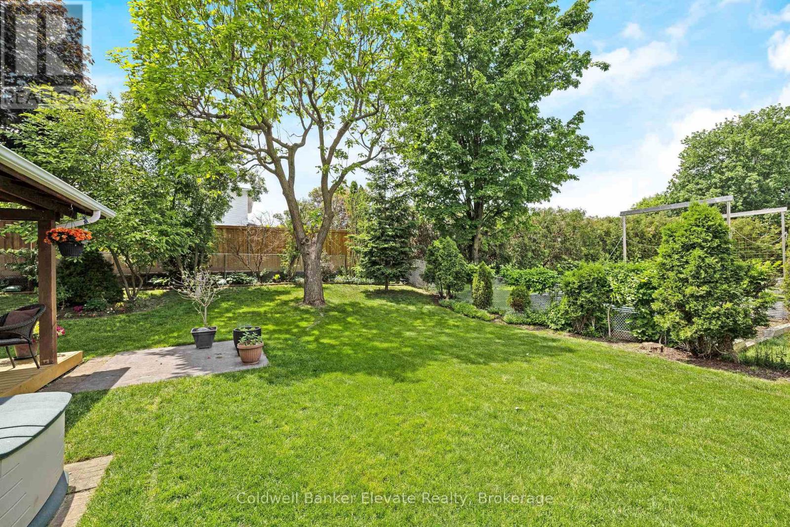 6 Metcalfe Court, Halton Hills, Ontario  L7G 4N6 - Photo 39 - W13415166