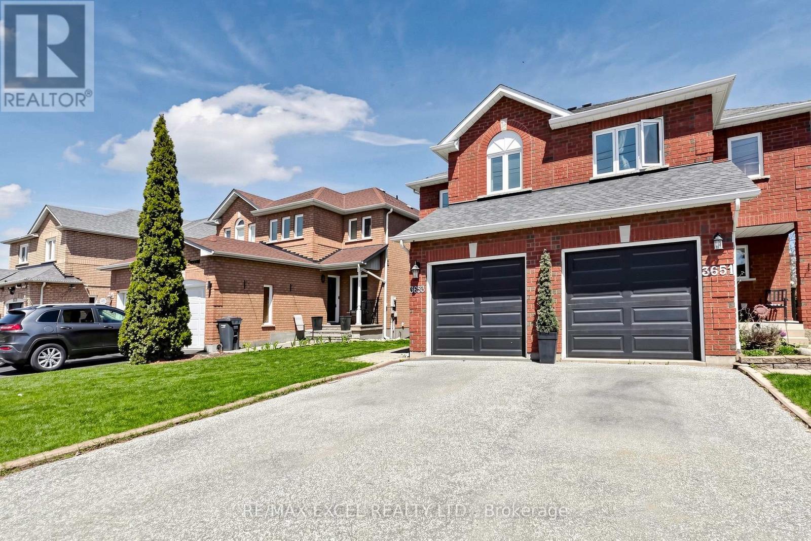 3653 Indigo Crescent, Mississauga, Ontario  L5N 7J1 - Photo 2 - W13415332