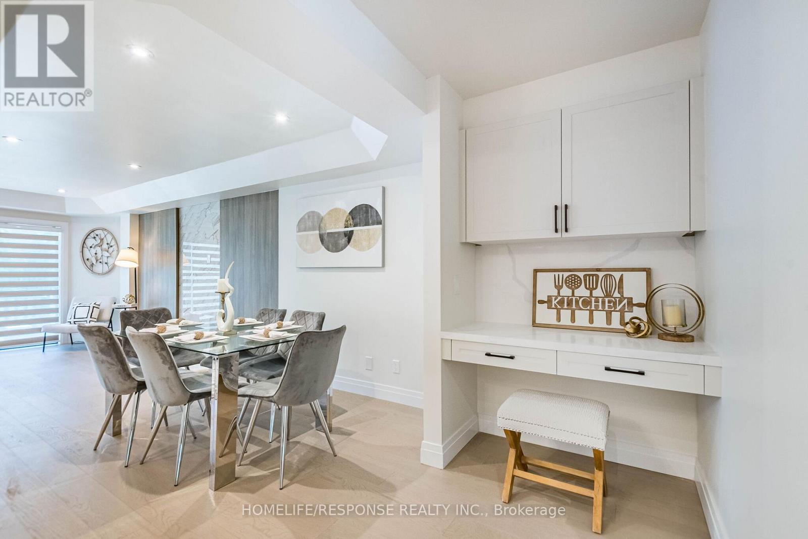 479 Barondale Drive, Mississauga, Ontario  L4Z 3V8 - Photo 7 - W13415336