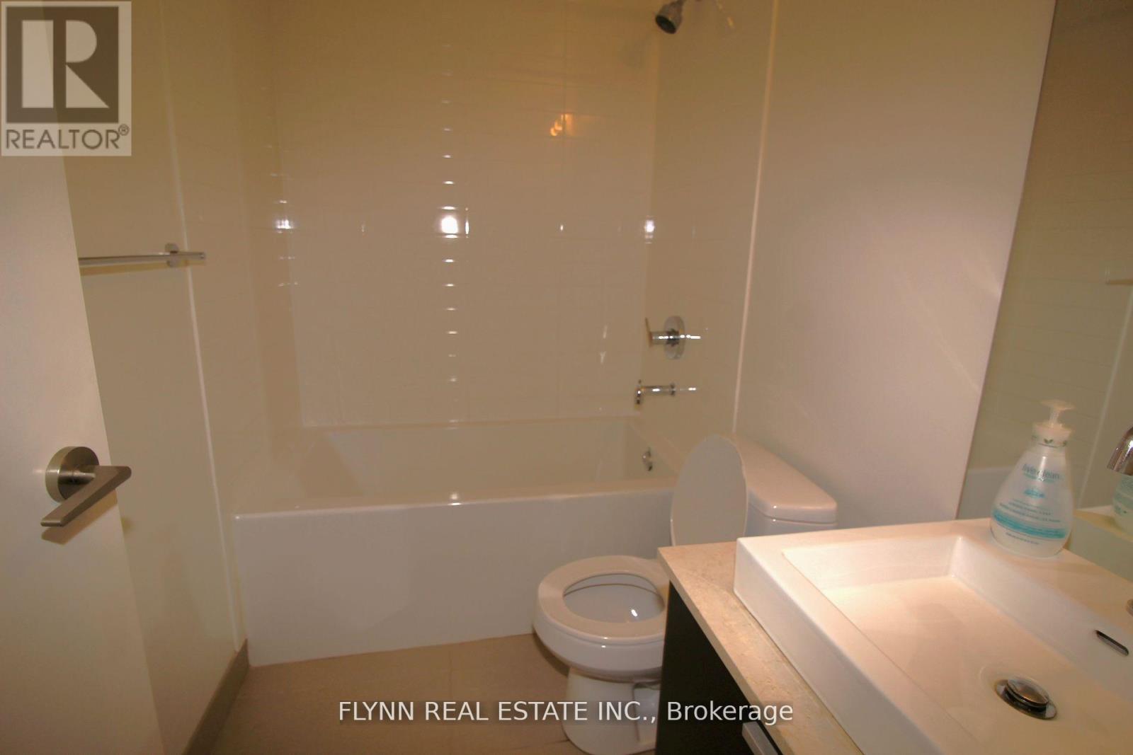 2313 - 105 The Queensway, Toronto, Ontario  M6S 5B5 - Photo 9 - W13415352