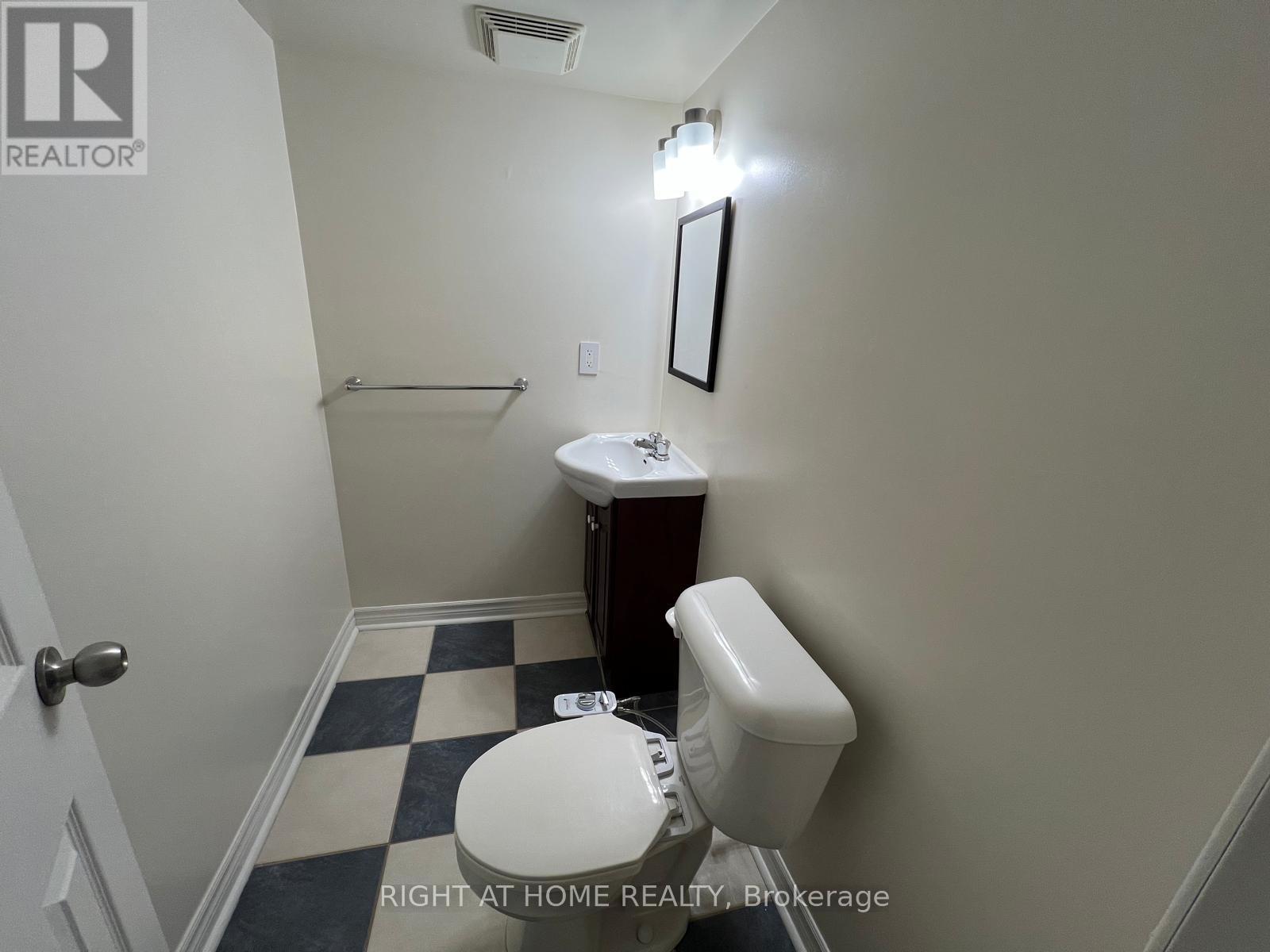 1064 Barclay Circle, Milton, Ontario  L9T 5W3 - Photo 22 - W13415376