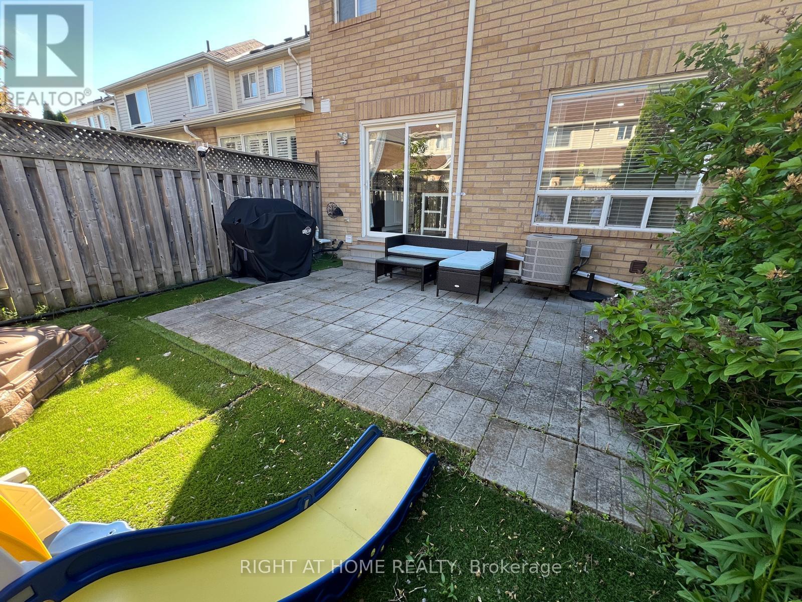 1064 Barclay Circle, Milton, Ontario  L9T 5W3 - Photo 24 - W13415376