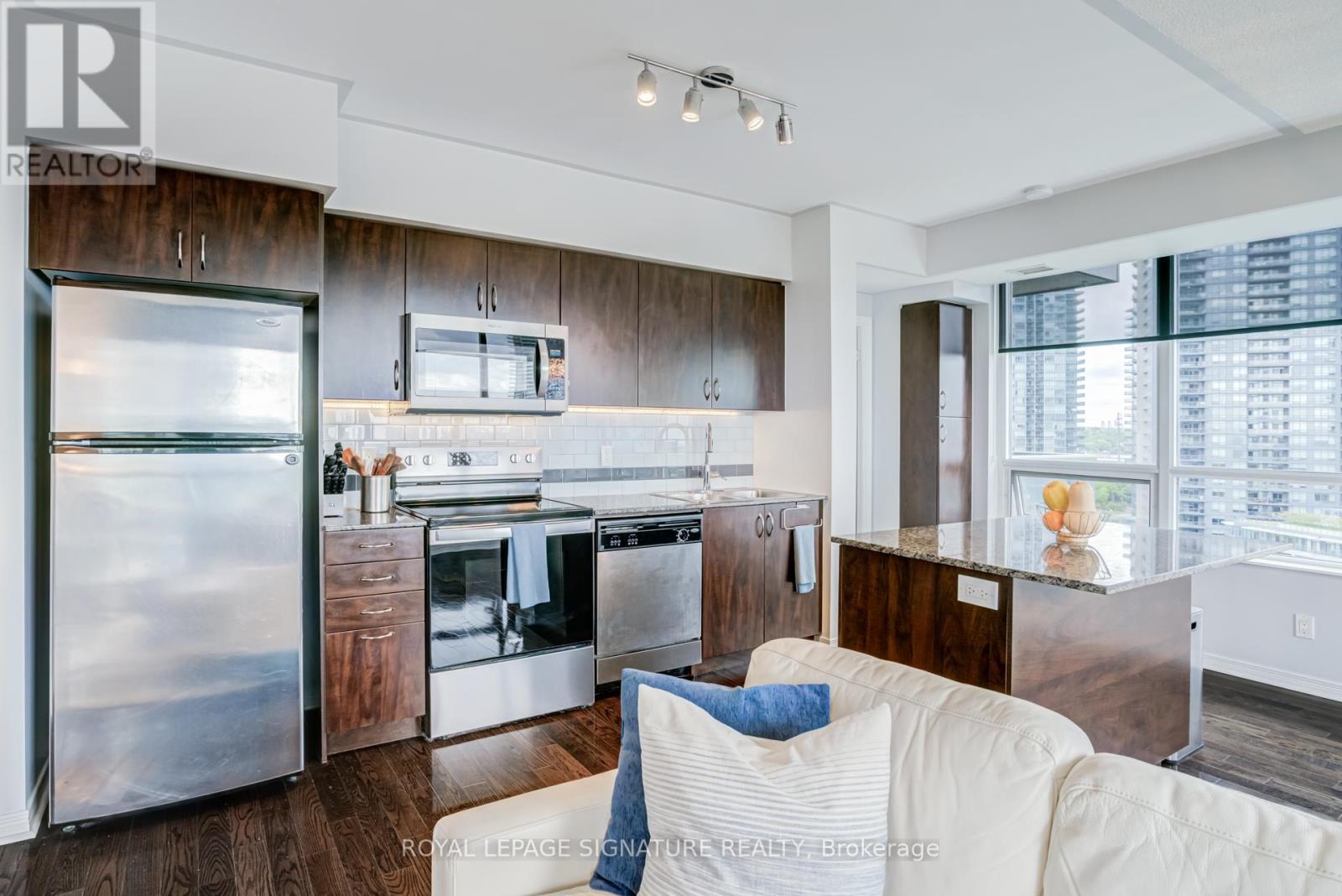 1406 - 15 Legion Road, Toronto, Ontario  M8V 0A9 - Photo 23 - W13415428