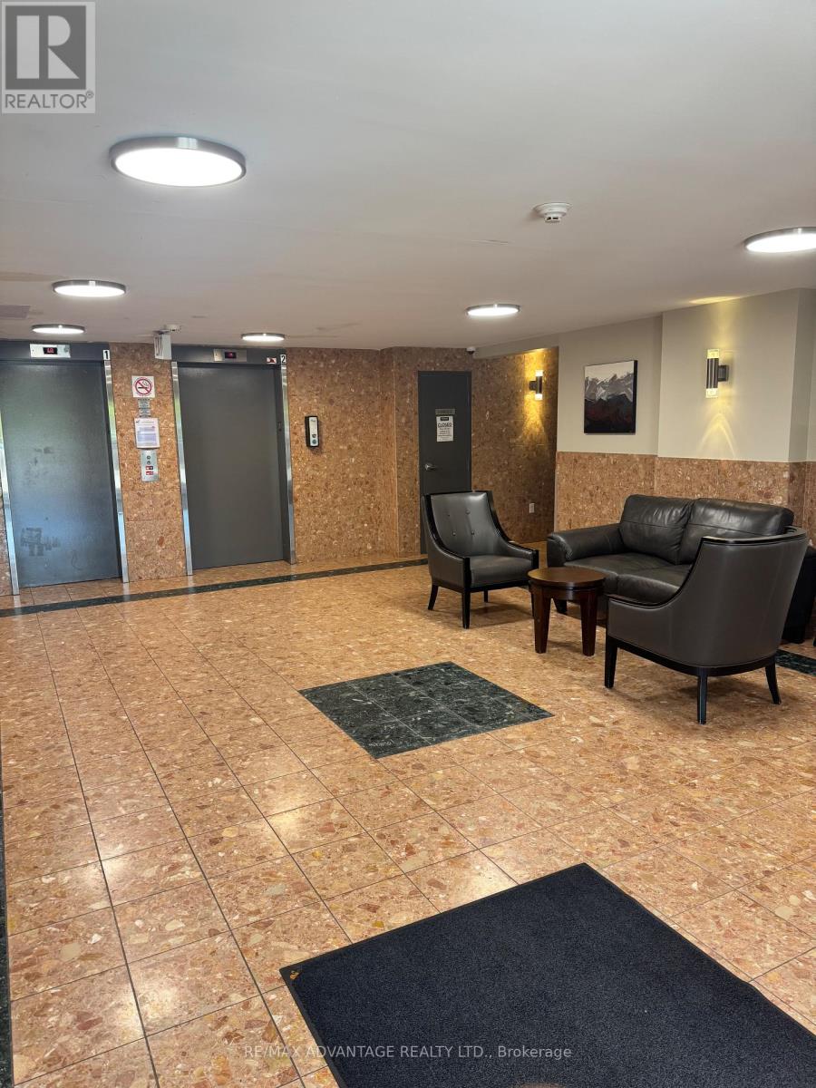 607 - 30 Chapman Court, London North, Ontario  N6G 4Y4 - Photo 4 - X13415602