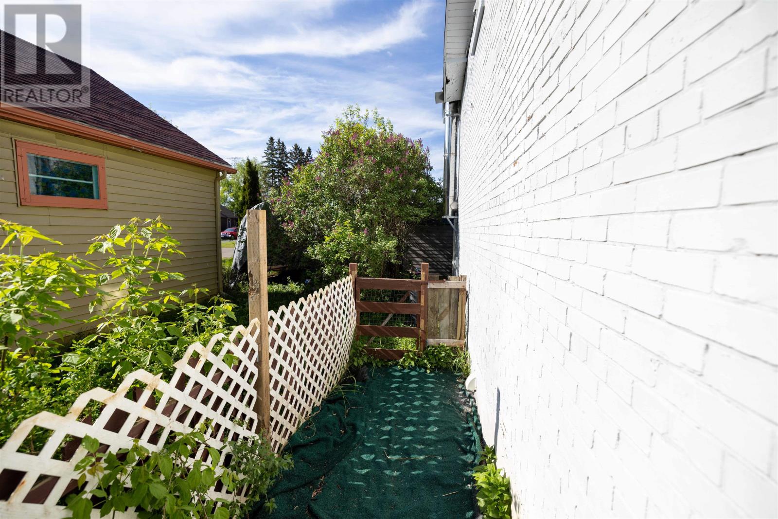404 Amelia St W, Thunder Bay, Ontario  P7E 4A8 - Photo 25 - TB2601370