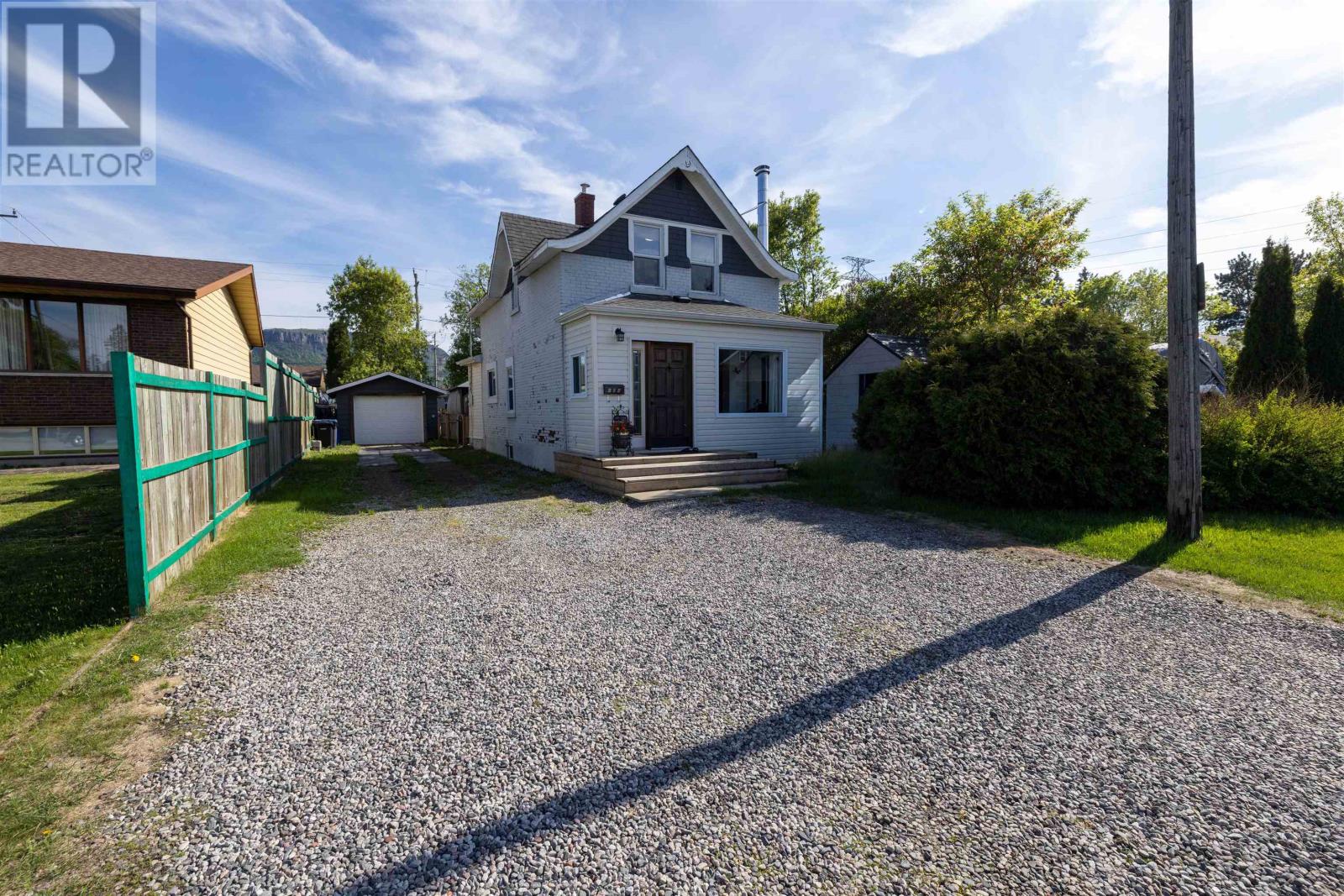 404 Amelia St W, Thunder Bay, Ontario  P7E 4A8 - Photo 36 - TB2601370