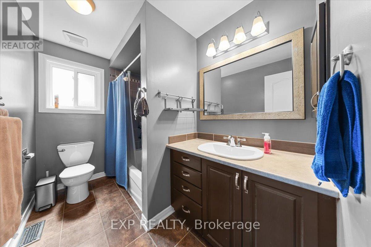 32 Flanders Street, Ottawa, Ontario  K2J 3K1 - Photo 23 - X13415546