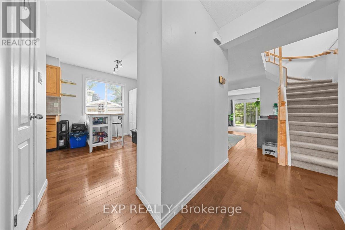 32 Flanders Street, Ottawa, Ontario  K2J 3K1 - Photo 4 - X13415546