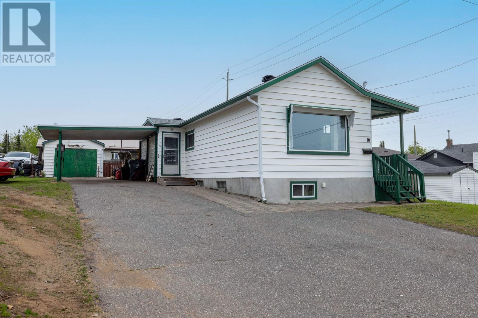 10 Velva Ave, Thunder Bay, Ontario  P7A 6N5 - Photo 1 - TB2601393