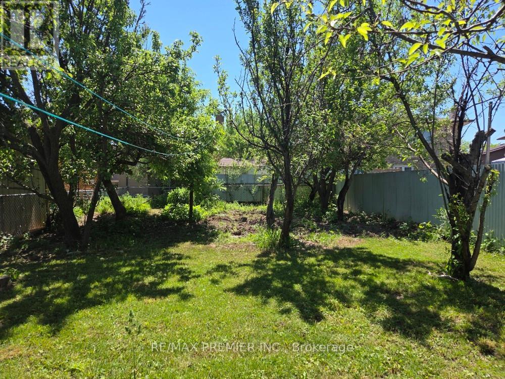 253 Solomon Crescent, Hamilton, Ontario  L8W 1Z1 - Photo 17 - X13415246