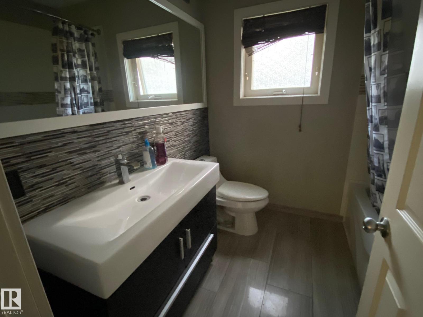 9143 78 Av NW, Edmonton, Alberta  T6C 0N9 - Photo 5 - E4491924