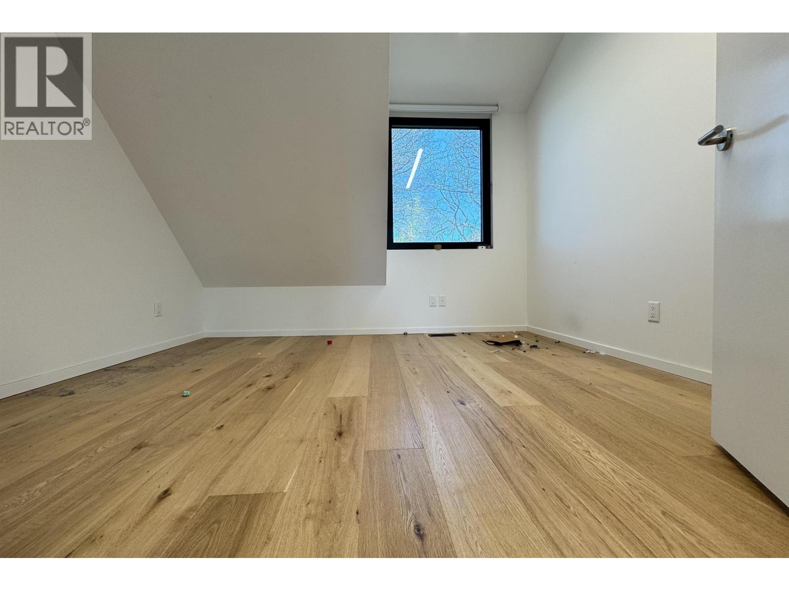 2180 E 13th Avenue, Vancouver, British Columbia  V5N 2C4 - Photo 14 - R3133215