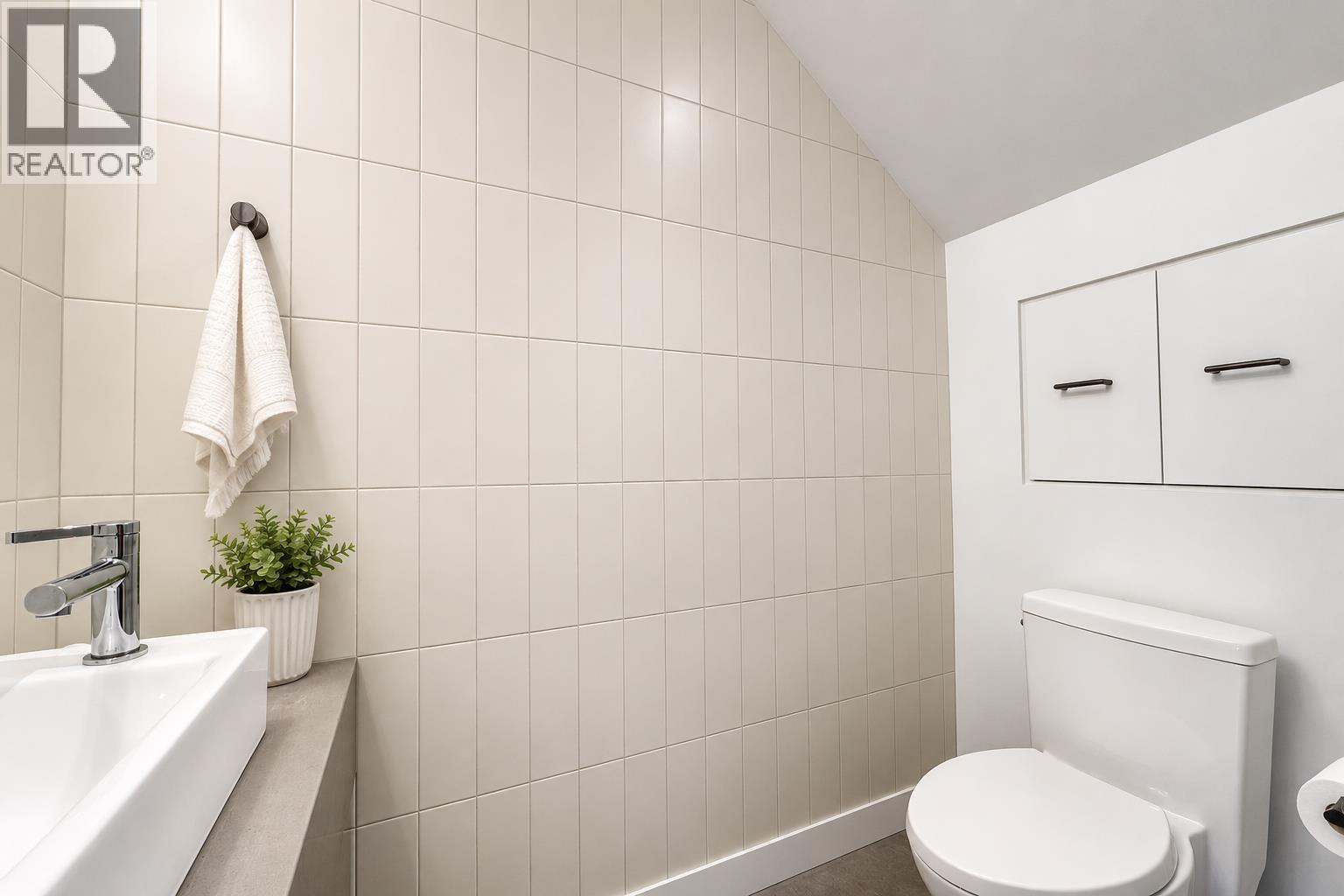2180 E 13th Avenue, Vancouver, British Columbia  V5N 2C4 - Photo 18 - R3133215