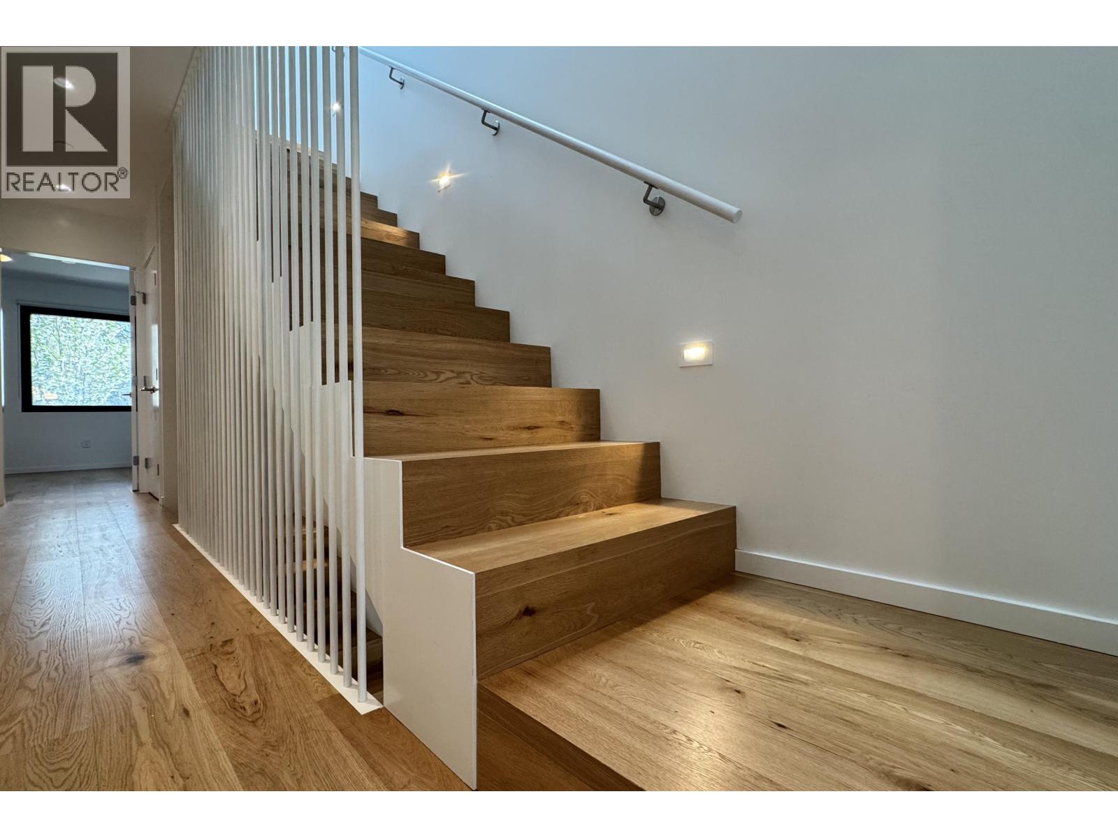 2180 E 13th Avenue, Vancouver, British Columbia  V5N 2C4 - Photo 8 - R3133215