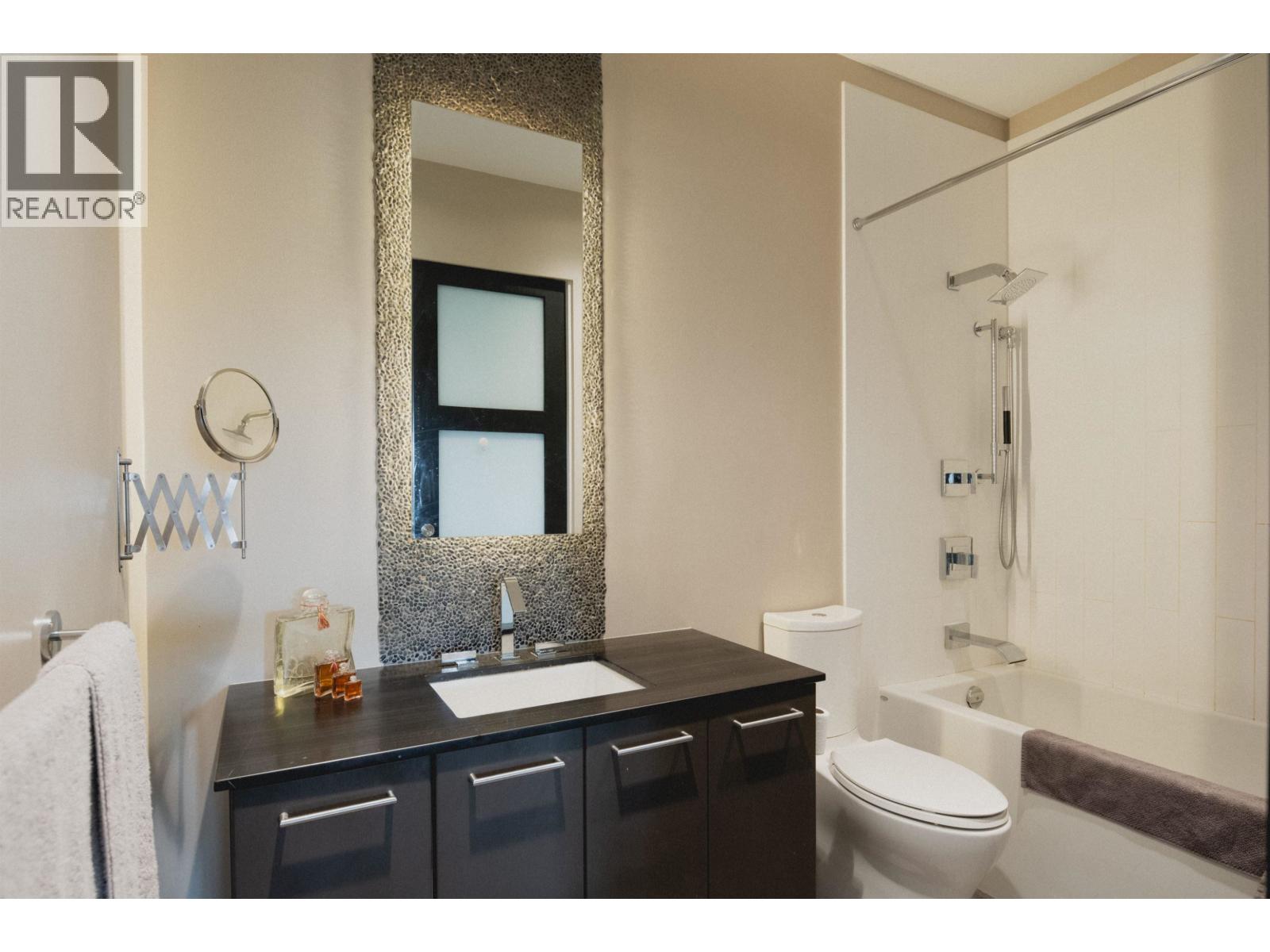303 220 Salter Street, New Westminster, British Columbia  V3M 0H4 - Photo 21 - R3133256