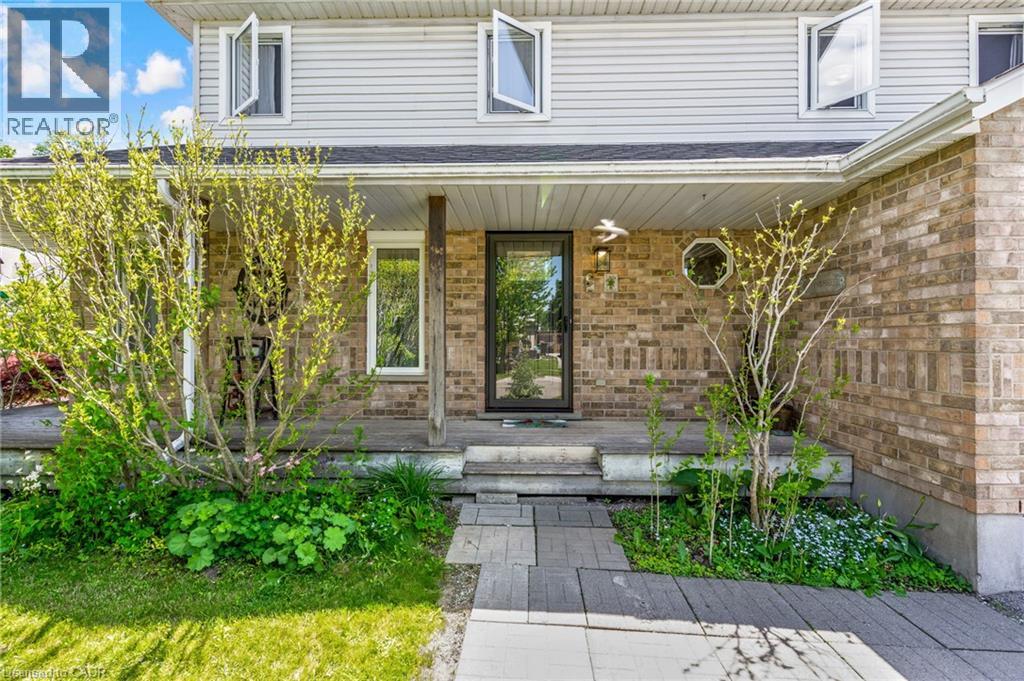 249 Wilderness Drive, Kitchener, Ontario  N2E 3R4 - Photo 5 - 40834862