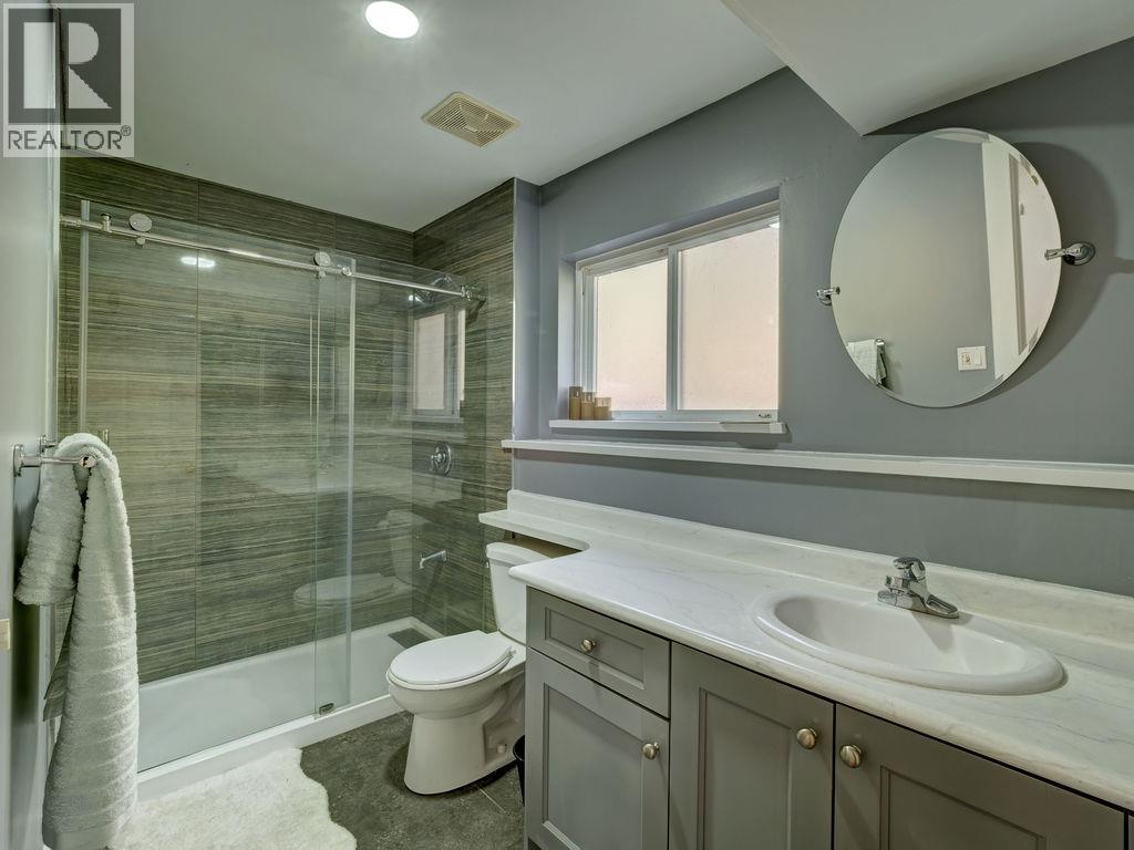 7629 Redrooffs Road, Halfmoon Bay, British Columbia  V7Z 1C4 - Photo 21 - R3133269
