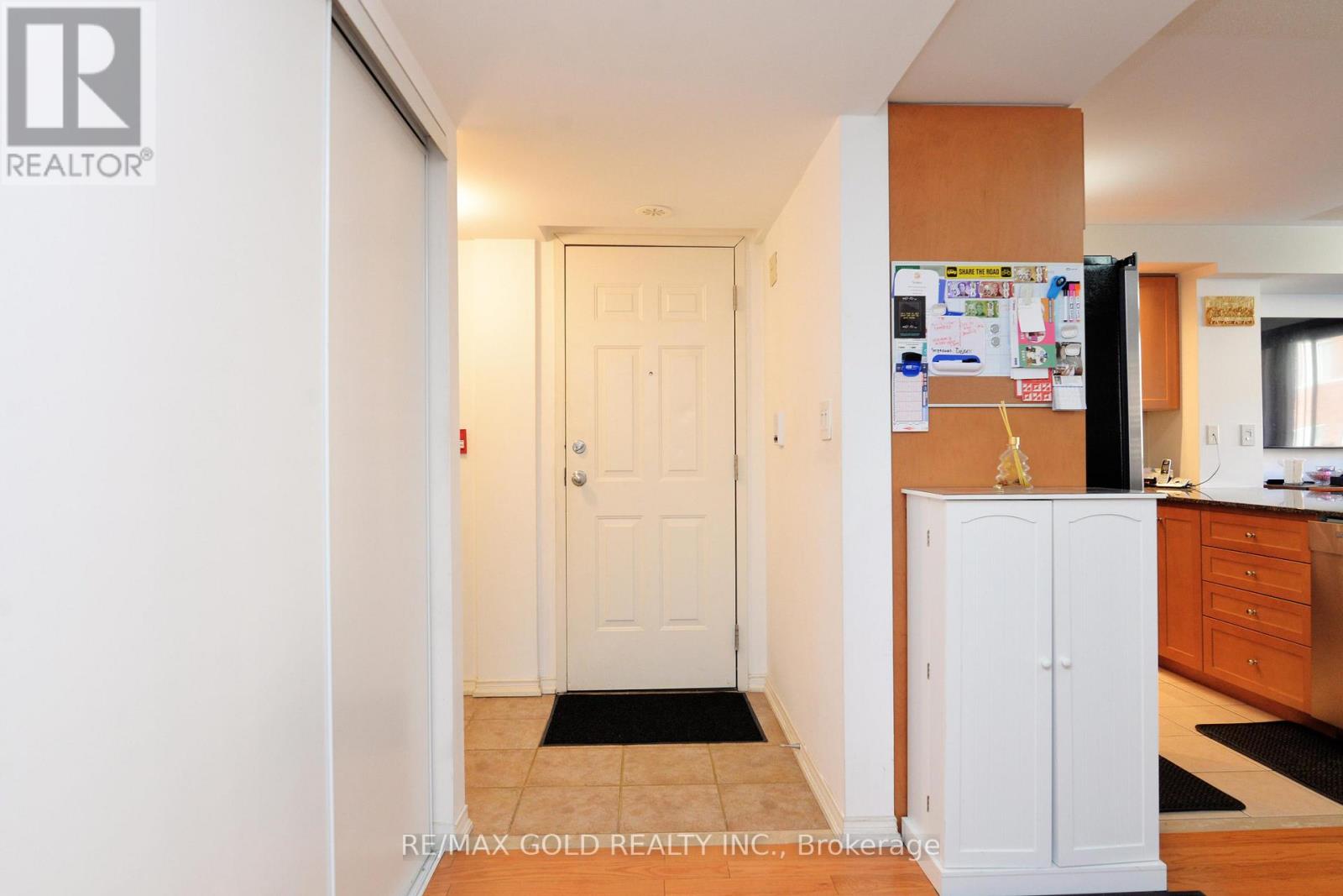 26 - 671a Warden Avenue, Toronto, Ontario M1L 0G3 - Photo 3 - E13415570