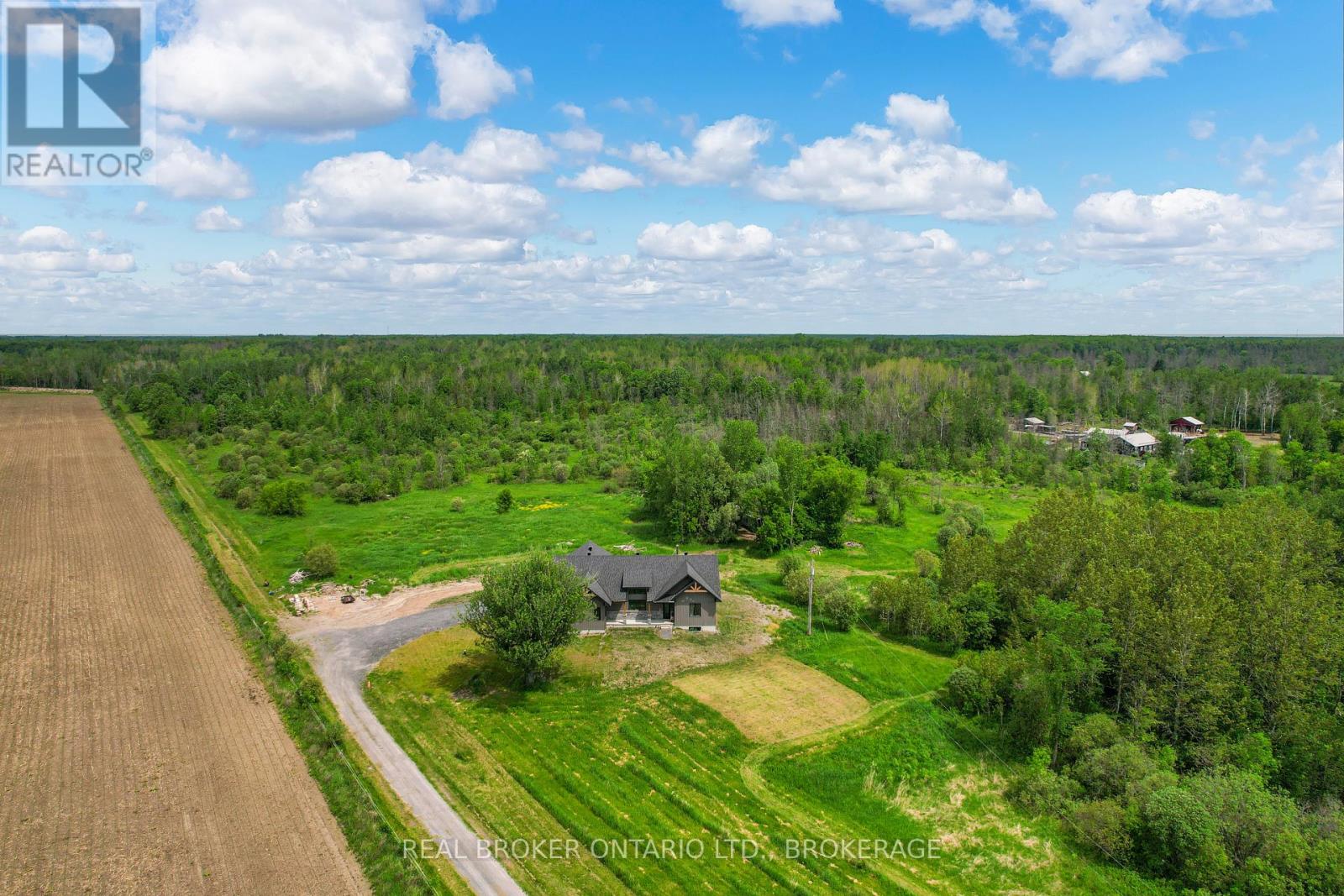 16119 Eamer Road, South Stormont, Ontario  K0C 1R0 - Photo 41 - X13415548