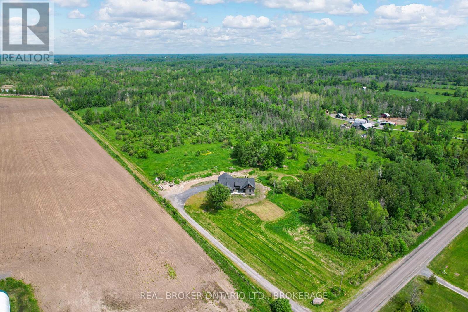 16119 Eamer Road, South Stormont, Ontario  K0C 1R0 - Photo 44 - X13415548