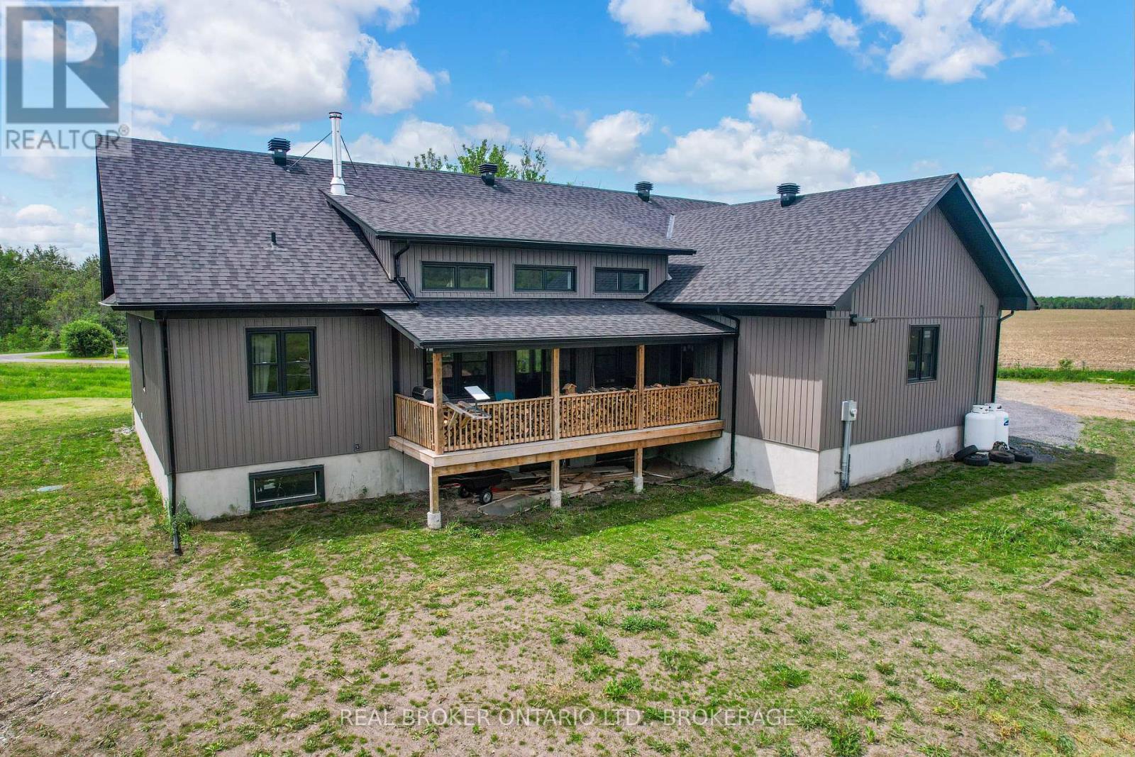 16119 Eamer Road, South Stormont, Ontario  K0C 1R0 - Photo 5 - X13415548