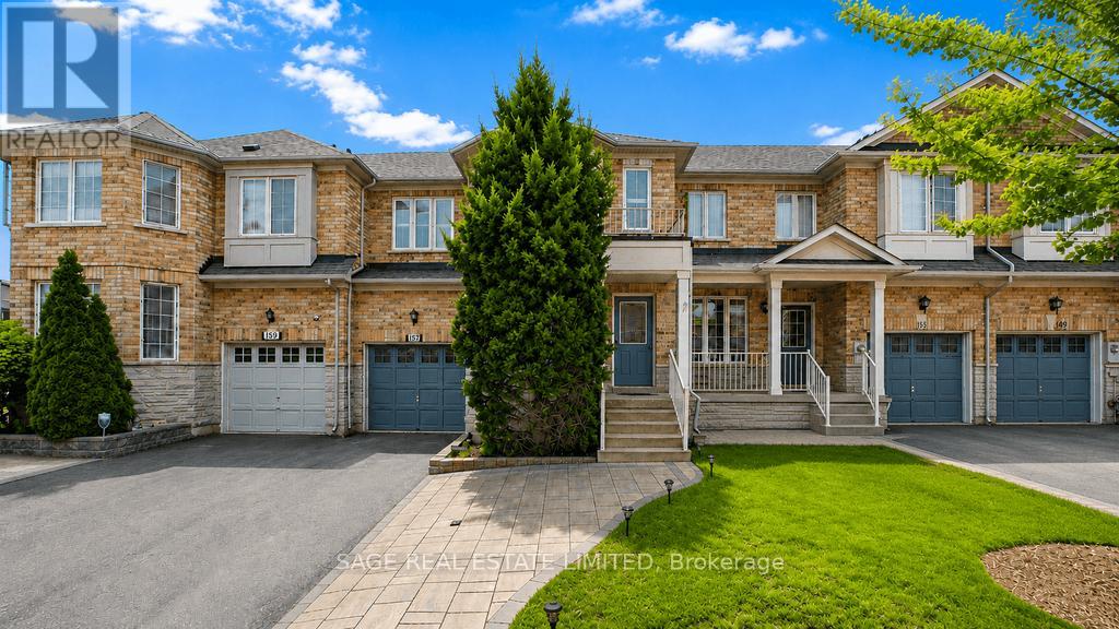 153 RIDEAU DRIVE, Richmond Hill, Ontario
