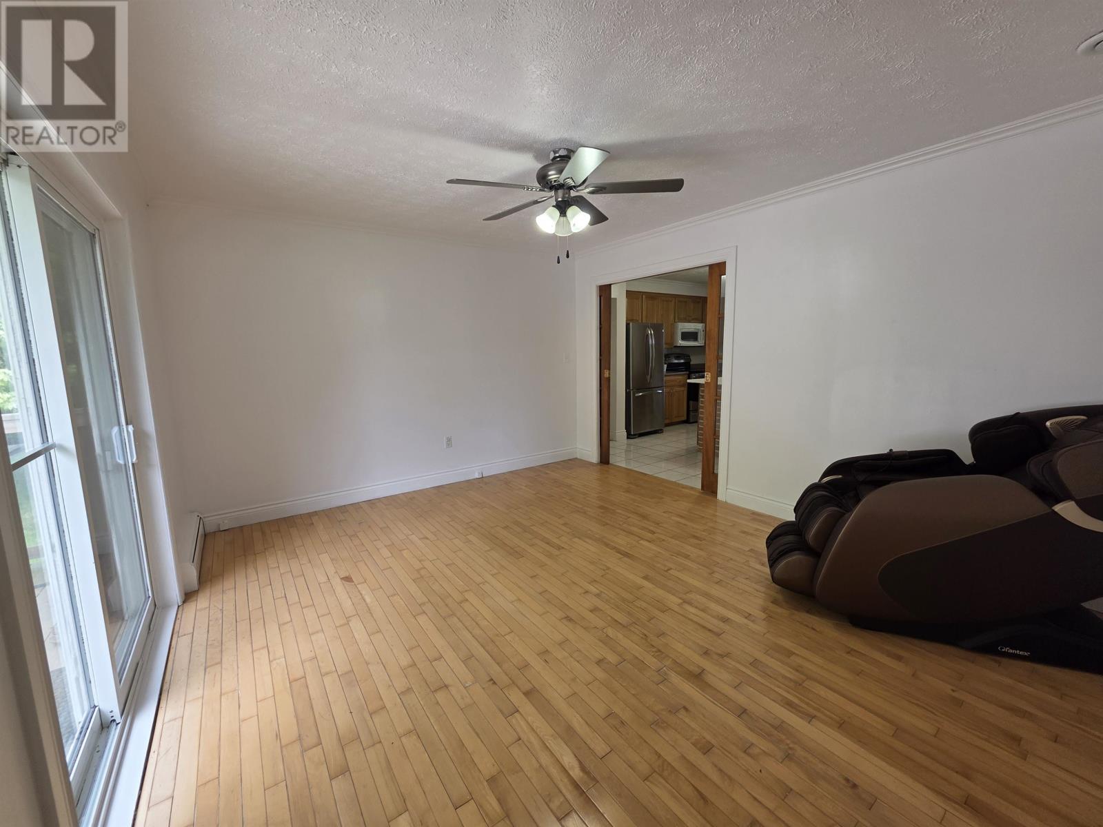 7 Crestview Drive, Charlottetown, Prince Edward Island  C1E 1N4 - Photo 12 - 202613653