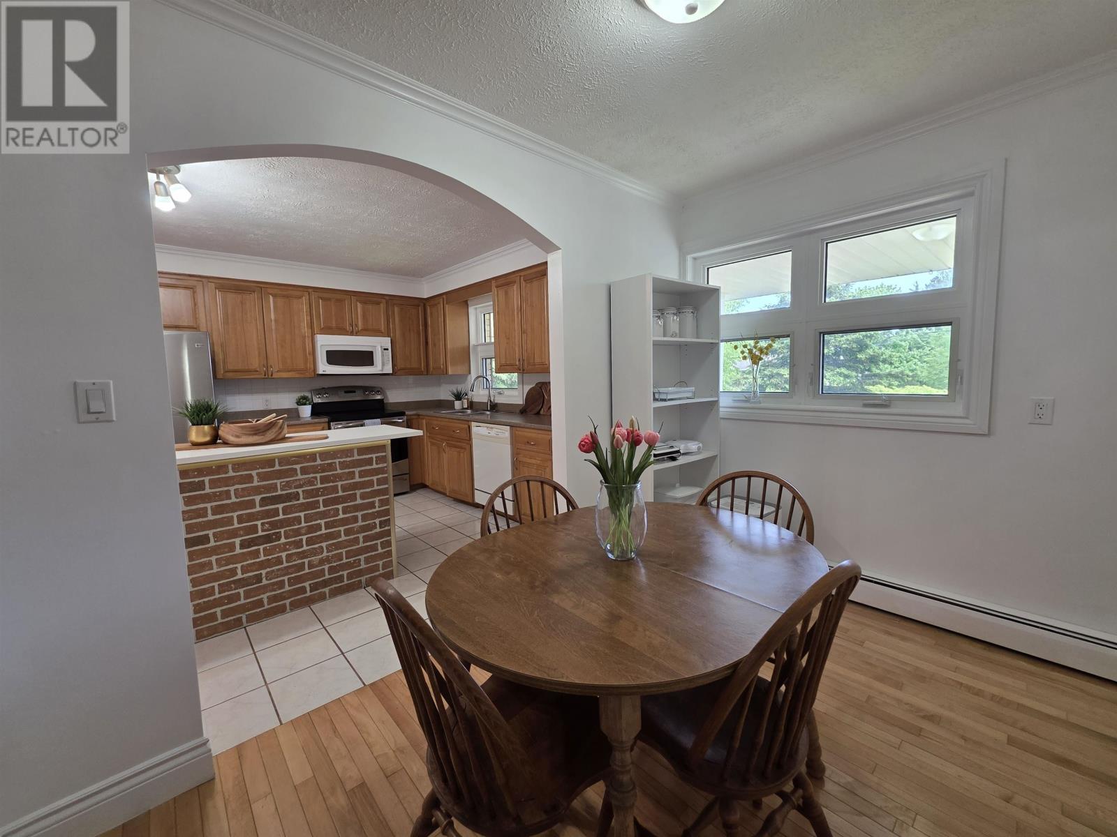 7 Crestview Drive, Charlottetown, Prince Edward Island  C1E 1N4 - Photo 18 - 202613653