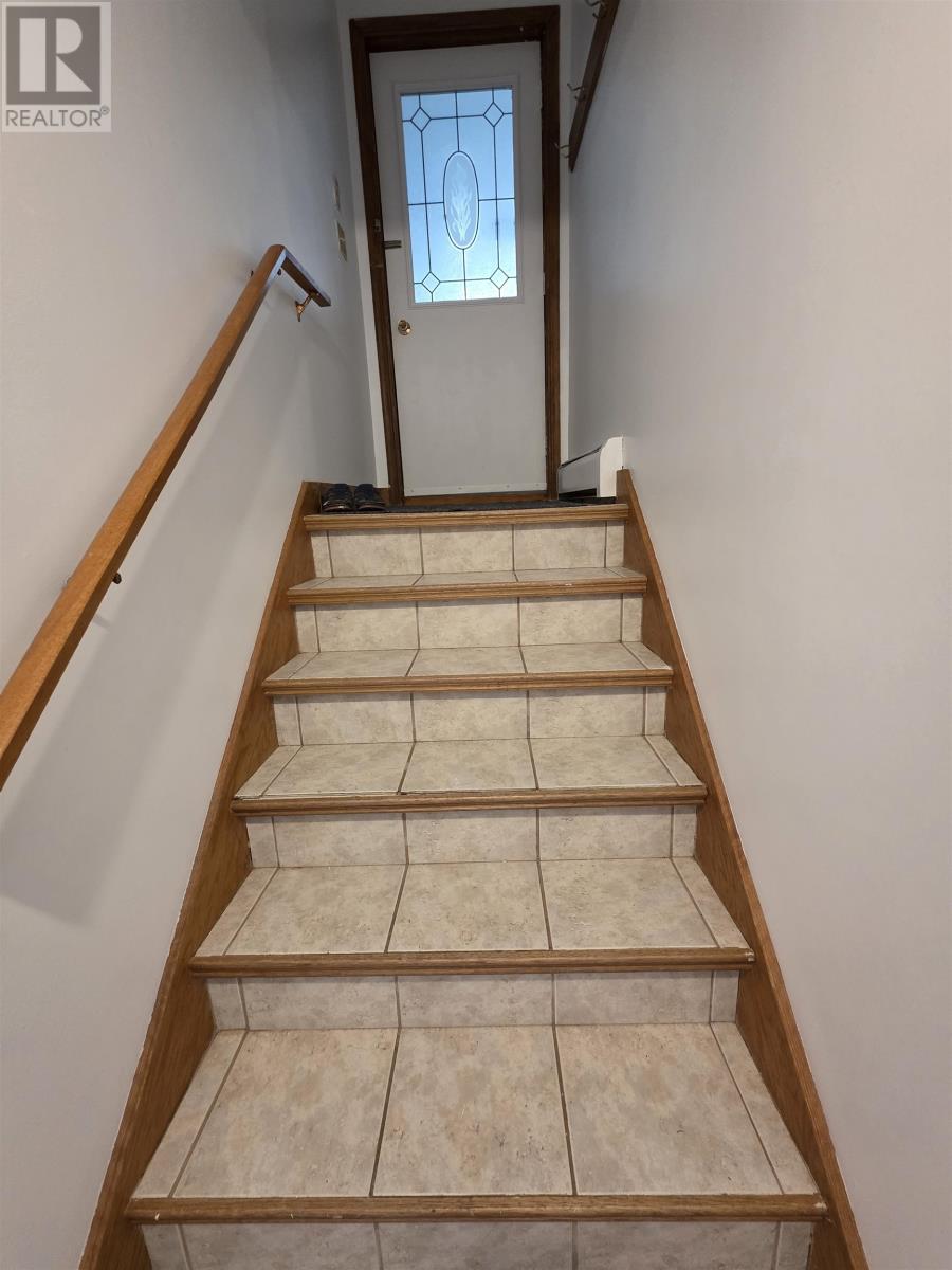 7 Crestview Drive, Charlottetown, Prince Edward Island  C1E 1N4 - Photo 19 - 202613653
