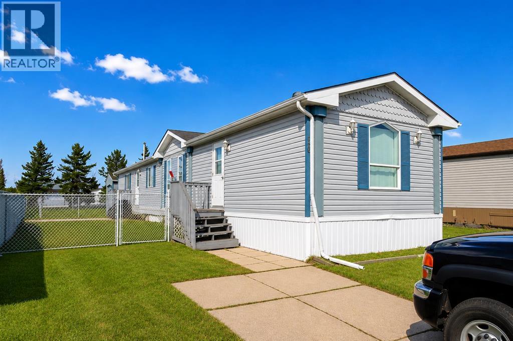 220,  Silver Pointe Dr, Rural Grande Prairie No. 1, Alberta