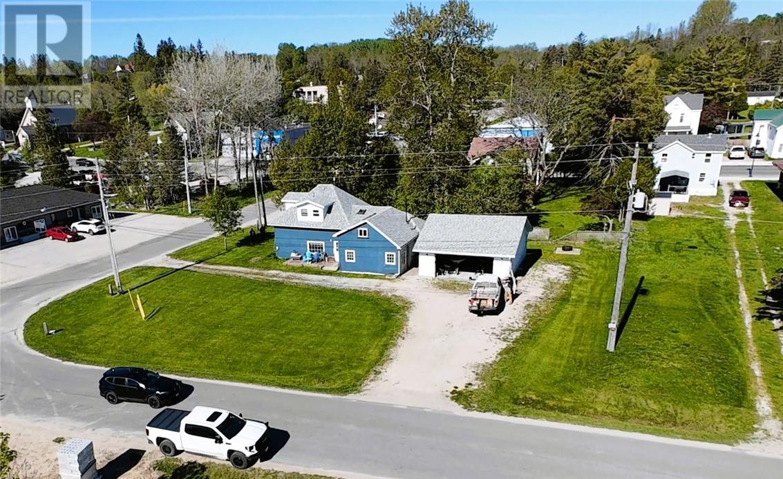 2 Main Street, Gore Bay, Ontario  P0P 1H0 - Photo 1 - 2127958