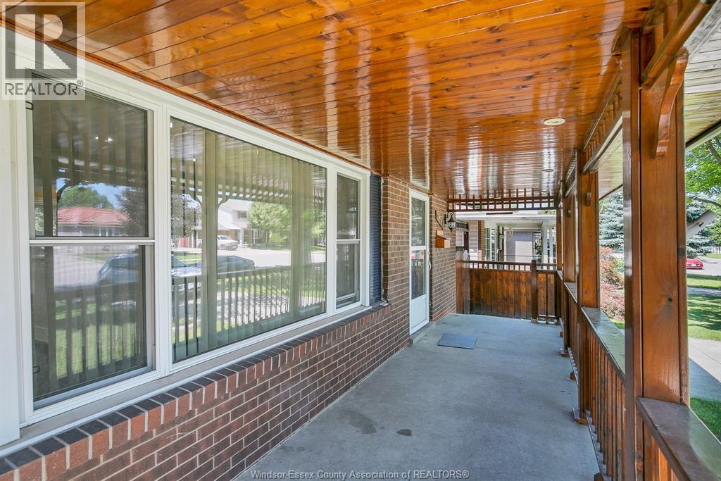 3964 Whitney Avenue, Windsor, Ontario  N9C 2C6 - Photo 4 - 26013398