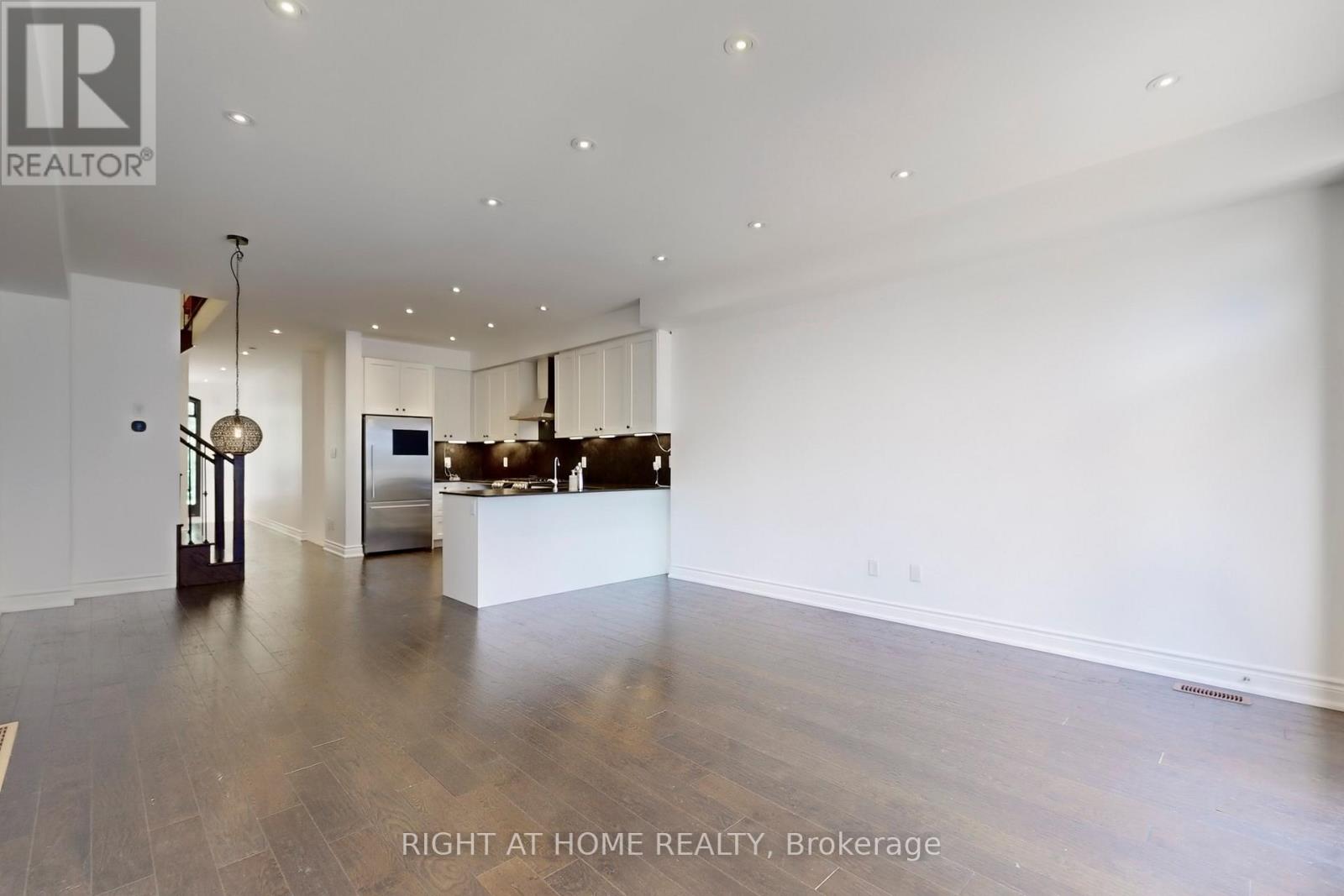 31 Lady Evelyn Crescent, Brampton, Ontario  L6Y 6C7 - Photo 12 - W13415556